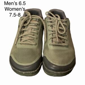 Xero Ridgeway Hiking Shoes Women Size 7. 5-8 Olive Green Trail Running Outdoor